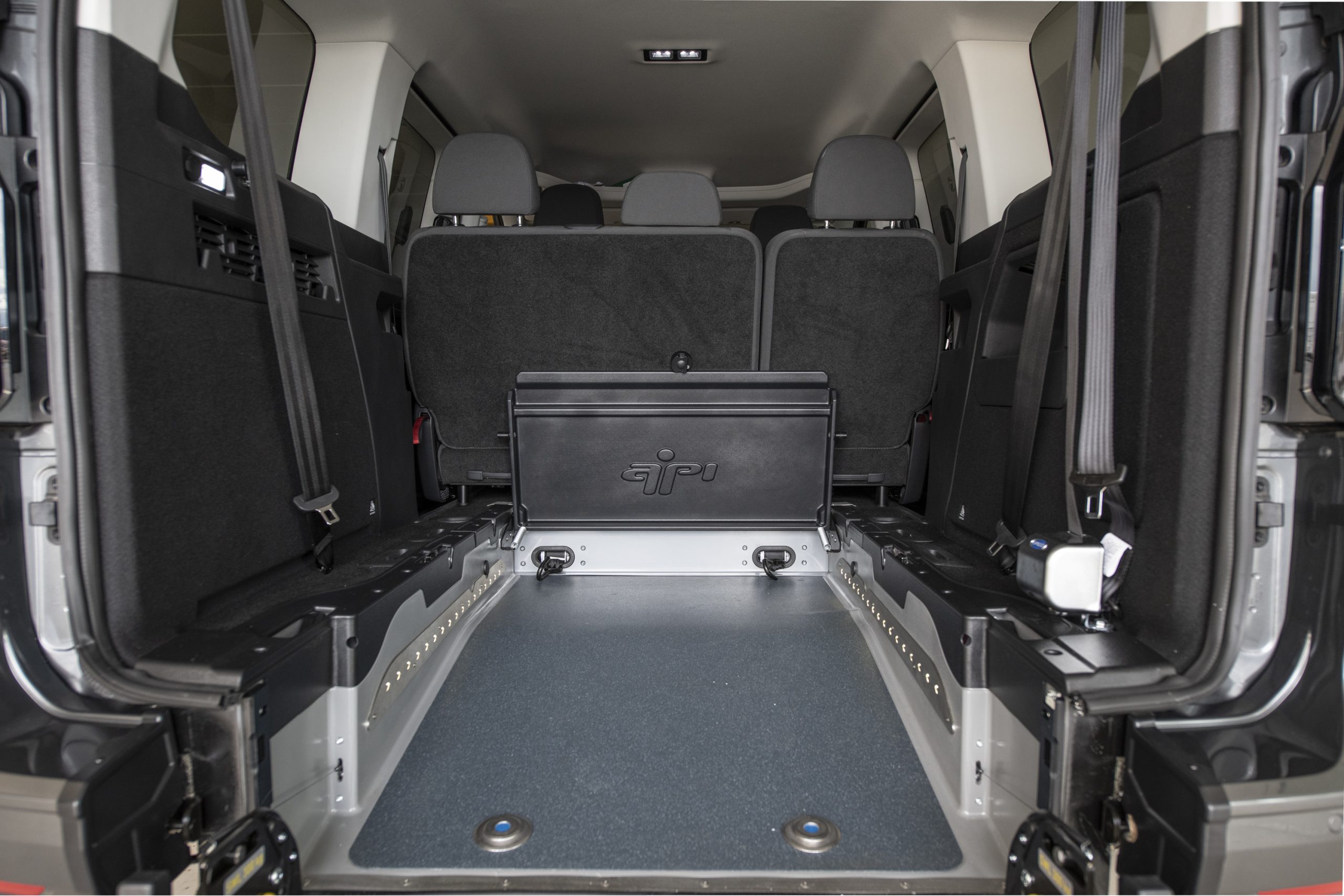 Décaissement TPMR Volkswagen Caddy 5 - photo rampe arrière 11